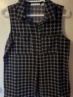 Notations Black Sleeveless Collared Button-Front Blouse with White Grid